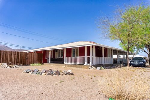 83040 Magnolia Ave, Trona, CA, 93562 | Card Image