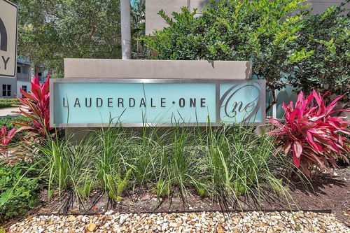 506-2421 Ne 65th St, Fort Lauderdale, FL, 33308-1556 | Card Image