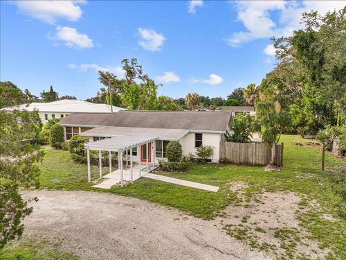 2404 Bispham Rd, Sarasota, FL, 34231-5553 | Card Image