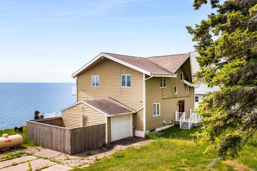5404 & 5410 North Shore Dr, Duluth, MN, 55404 | Card Image