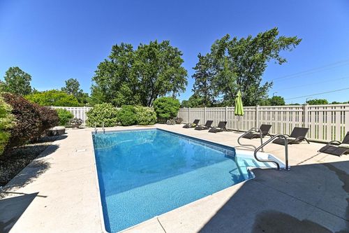 6652 Big Bend Road, Waterford, WI, 53185 | Card Image
