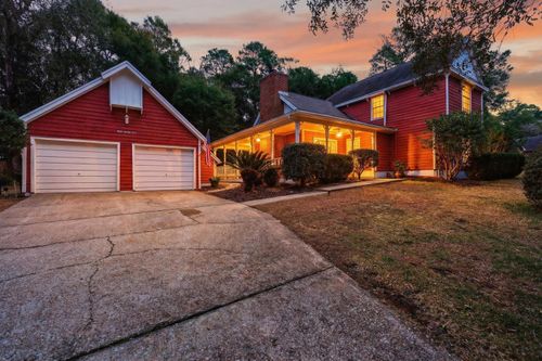 821 Lake Amick Dr, Niceville, FL, 32578-1739 | Card Image