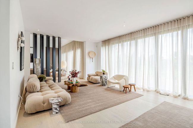 2 Allen Manor, House other with 5 bedrooms, 7 bathrooms and 24 parking in Markham ON | Image 18