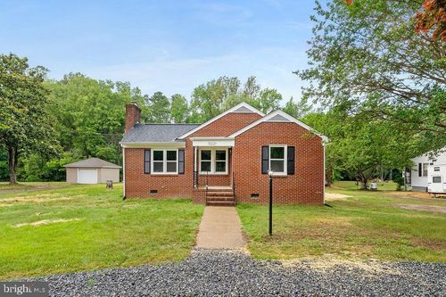 10221 Dahlgren Rd, King George, VA, 22485-3706 | Card Image