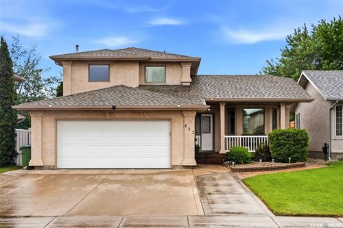 412 Fairway Rd N, Regina, SK, S4Y1A1 | Card Image
