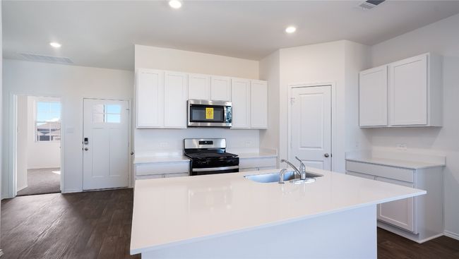 161 Celosia Loop, House other with 3 bedrooms, 2 bathrooms and 1 parking in Uhland TX | Image 5