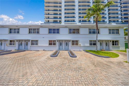 apt-4-7801 Hispanola Ave, North Bay Village, FL, 33141-4278 | Card Image