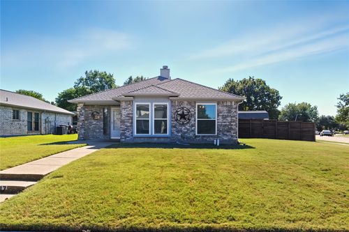 517 E Gaston Dr, Wylie, TX, 75098-4530 | Card Image