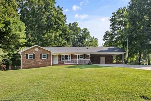 2981 Spainhour Mill Rd, Tobaccoville, NC, 27050-9474 | Card Image
