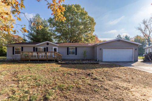 7-11327 N 550 E, DeMotte, IN, 46310 | Card Image