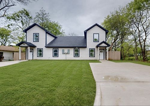 a-and-b-1213 Mill St, Gainesville, TX, 76240-3025 | Card Image