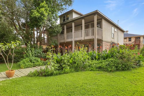 5 Harbor Ln, Kemah, TX, 77565-2649 | Card Image