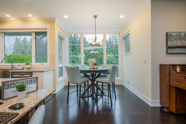 24648 Robertson Crescent, House other with 5 bedrooms, 4 bathrooms and 14 parking in Langley BC | Image 10