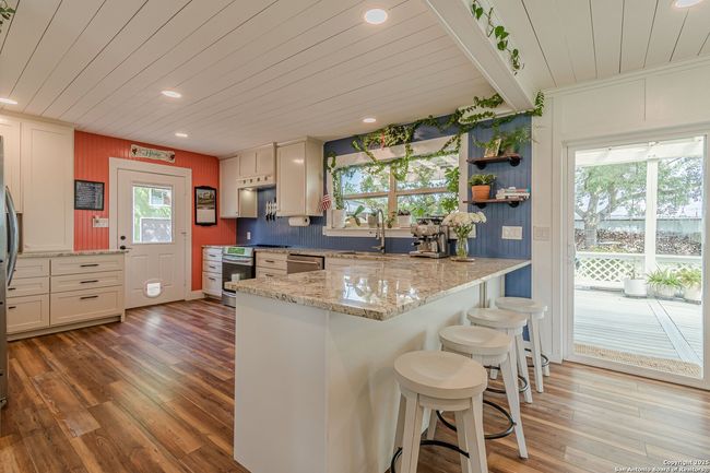 3951 Briar Hollow St, House other with 3 bedrooms, 2 bathrooms and null parking in San Antonio TX | Image 9