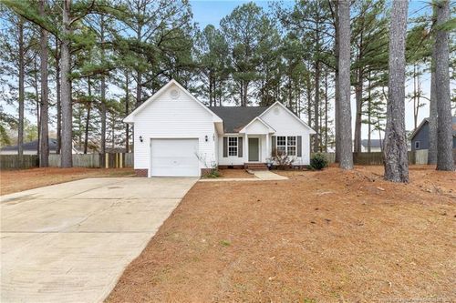 105 Deer Lodge Ct, Raeford, NC, 28376-5473 | Card Image