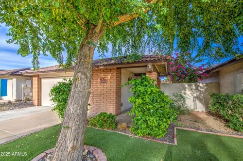 12221 S Paiute St, Phoenix, AZ, 85044-2117 | Card Image