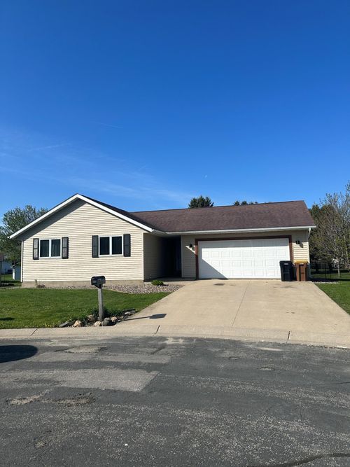 100 Capelle St, Spring Valley, MN, 55975-1037 | Card Image