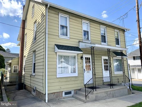 32 Lash St, SHILLINGTON, PA, 19607-2777 | Card Image