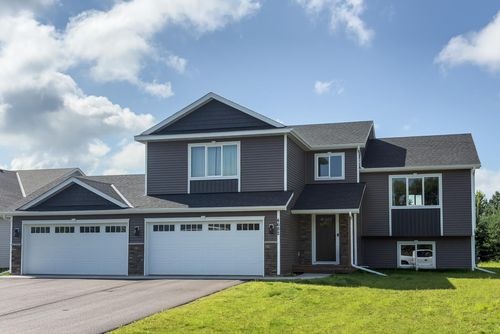 8695 90th Ave, Milaca, MN, 56353 | Card Image