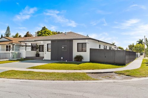 12330 Sw 195th Ter, Miami, FL, 33177 | Card Image