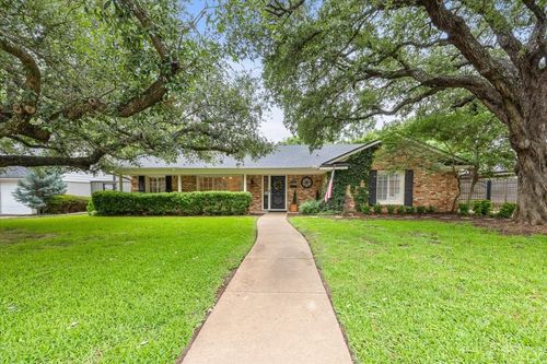 4517 Cloudview Rd, Fort Worth, TX, 76109-3325 | Card Image
