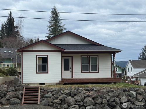 403 A St, South Bend, WA, 98586 | Card Image