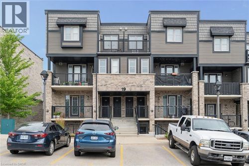 19d-1989 Ottawa St S, Kitchener, ON, N2E0G7 | Card Image