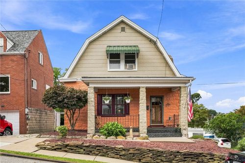 300 Winterhill St, Brookline, PA, 15226 | Card Image
