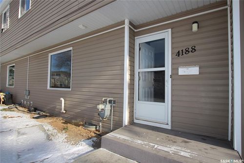4188 Castle Rd, Regina, SK, S4S6A4 | Card Image