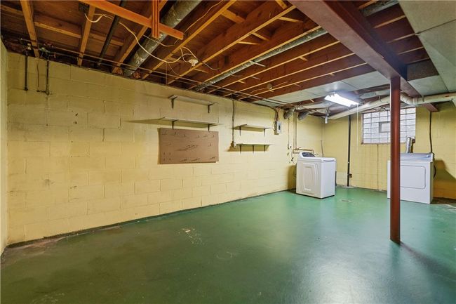 2nd Laundry in Basement | Image 36