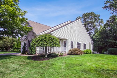217-217 Chip Shot Ln, Oxford, CT, 06478-3103 | Card Image