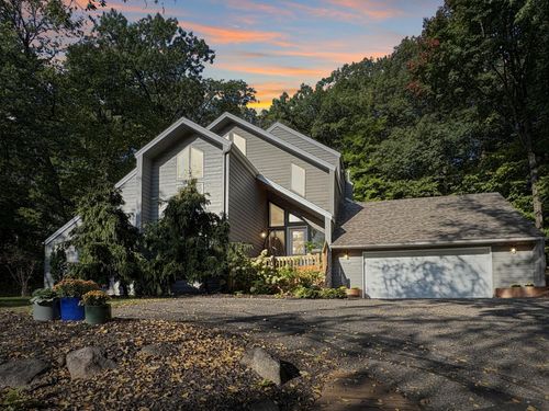 13900 Hill Ridge Dr, Minnetonka, MN, 55305-1721 | Card Image