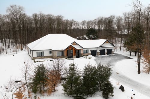 6 Royal Oak Cres, Huntsville, ON, P1H0A8 | Card Image