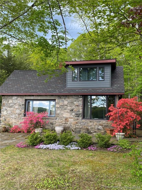 Lake Shore Rd, Putnam Valley, NY 10579