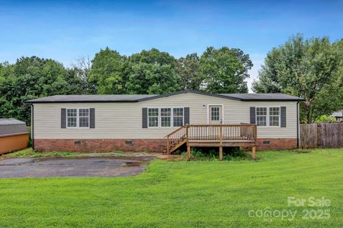 4067 Angel Ln, Maiden, NC, 28650-8038 | Card Image