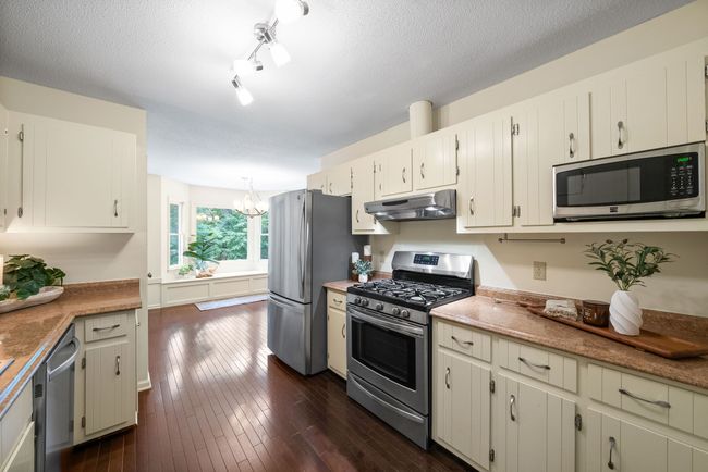810 Burton Trl, House other with 3 bedrooms, 2 bathrooms and 4 parking in Adams TN | Image 9