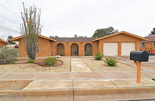 604 Hansen Avenue, Las Cruces, NM, 88005 | Card Image