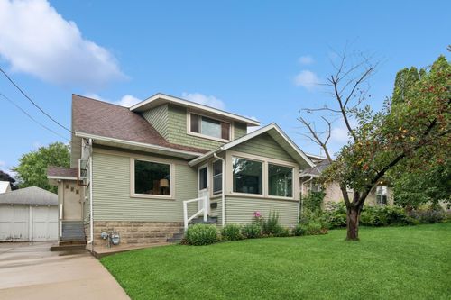 116 9th Ave Nw, Rochester, MN, 55901-2736 | Card Image