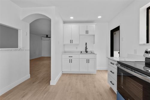 2-14171 Sw 37th Ct, Davie, FL, 33330 | Card Image