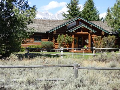 400 W Moulton Loop Road, House other with 4 bedrooms, 2 bathrooms and null parking in Jackson WY | Image 2