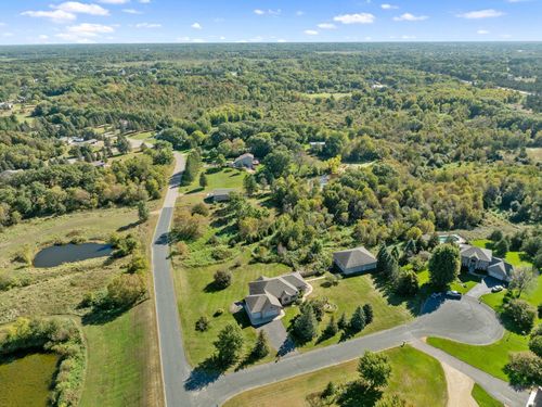 16377 Eidelweiss St Nw, Andover, MN, 55304-1905 | Card Image