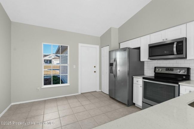 5948 Lyon Rd, House other with 3 bedrooms, 2 bathrooms and null parking in SPRING HILL FL | Image 12