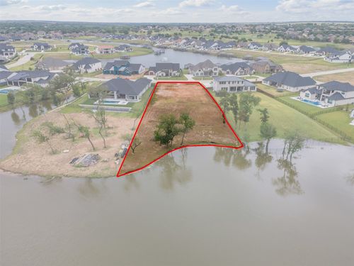 7019 The Resort Blvd, Fort Worth, TX, 76179-6654 | Card Image