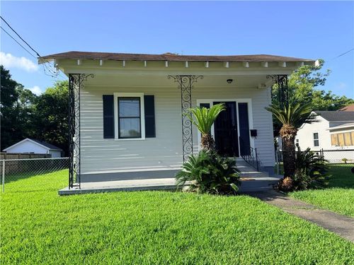 2754 Jasmine St, New Orleans, LA, 70122-6020 | Card Image
