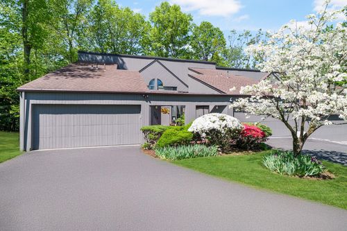 224 Dogwood Ln, Hartsdale, NY, 10530-1152 | Card Image