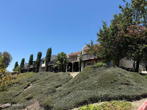 15638 Viewridge Ln, Granada Hills, CA, 91344-3118 | Card Image