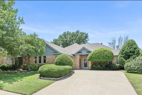 3713 Teal Ln, Bedford, TX, 76021-2740 | Card Image