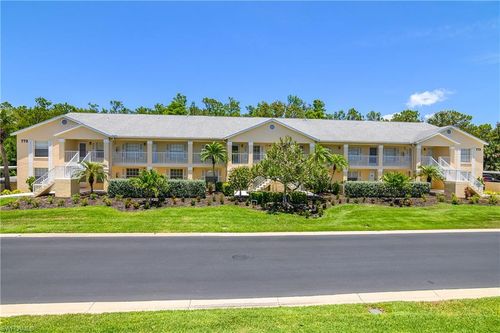 apt-102-773 Wiggins Lake Dr, NAPLES, FL, 34110-6011 | Card Image