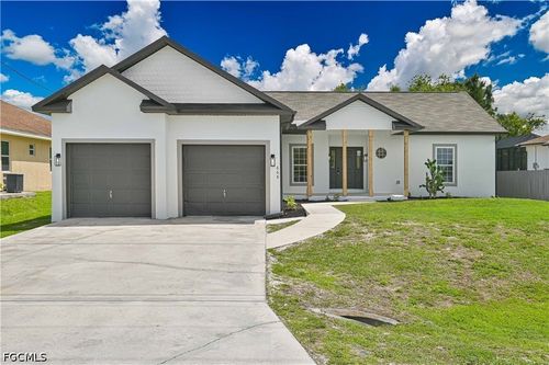 668 Kingsbury St E, Lehigh Acres, FL, 33974-0731 | Card Image