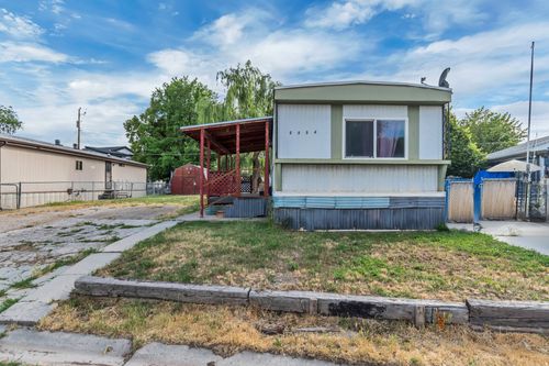 6954 S Flamingo Way, West Jordan, UT, 84084-2528 | Card Image